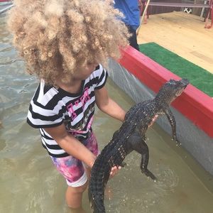 Meet your Posher, Brittany